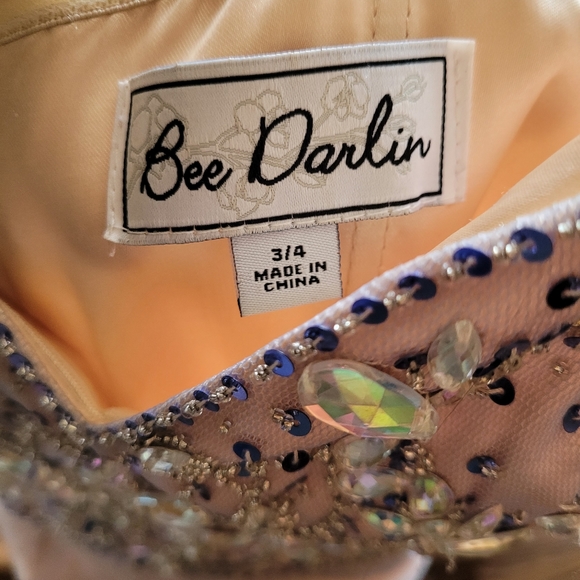 Crystal beaded evening gown - Picture 3 of 6